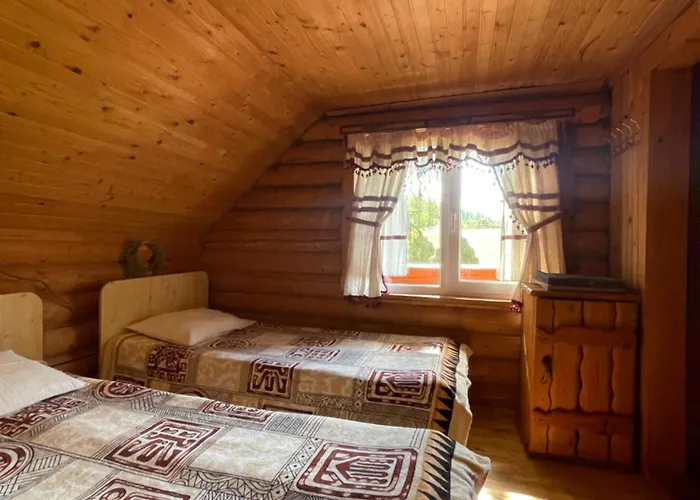 山林小屋 урочище луг